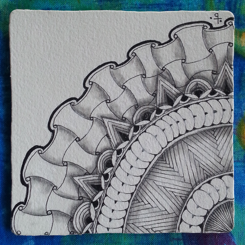 CLASS101+  Reduce everyday stress with Zentangle® ︎. Mindfulness to draw.